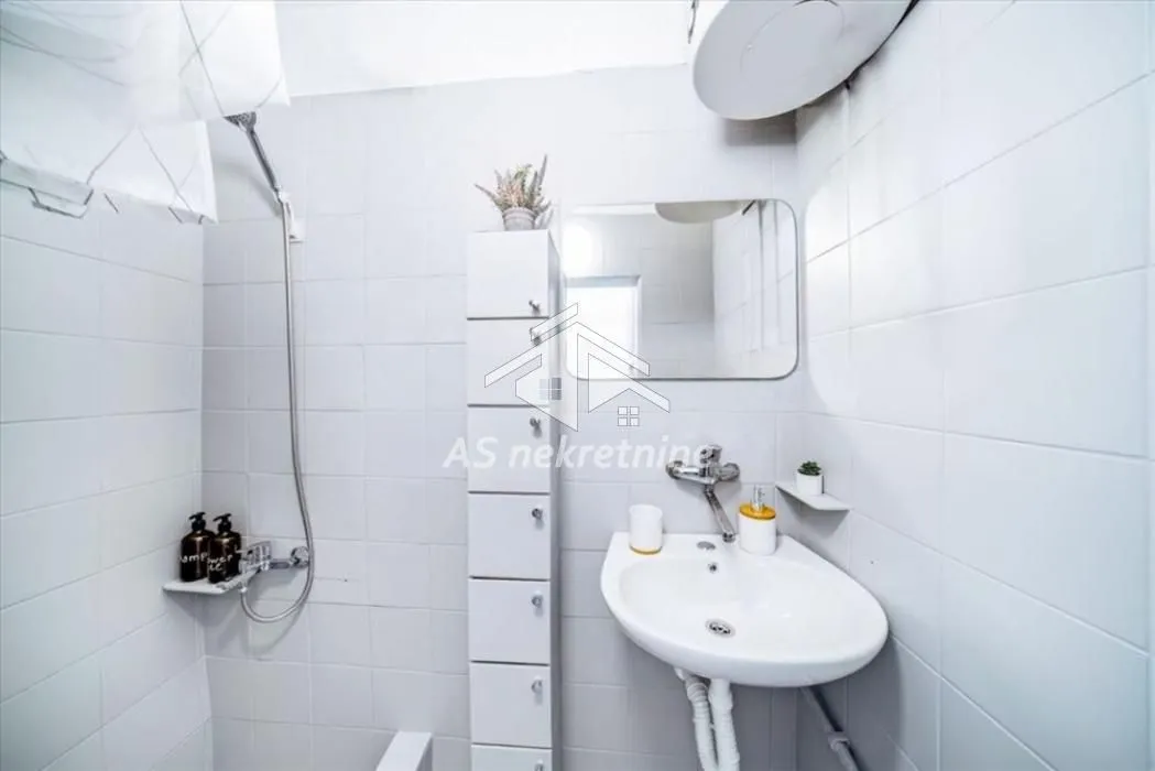 Rent, apartment, 50m², Stari Grad, Beograd