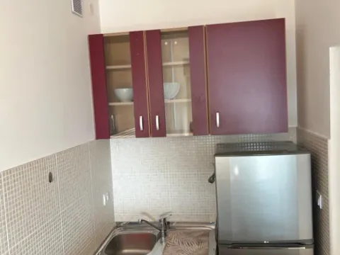 Rent, one bedroom apartment, 43m², Lazi, Budva - image 4