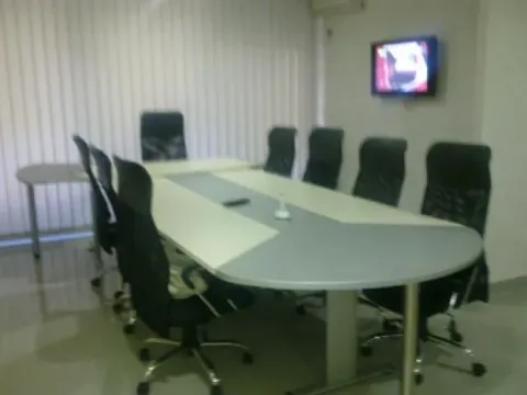 Izdavanje, poslovni prostor, 110m², Gradska Bolnica, Zvezdara Sve Podlokacije - image 4