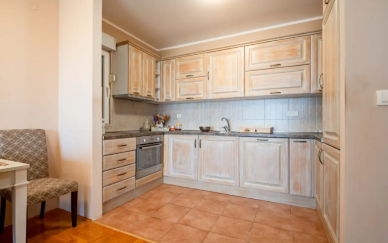 Sale, two bedroom apartment, 69m², Bar, Crna Gora