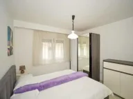 Izdavanje, jednosoban stan, 46m², Dobrota, Kotor - image 3