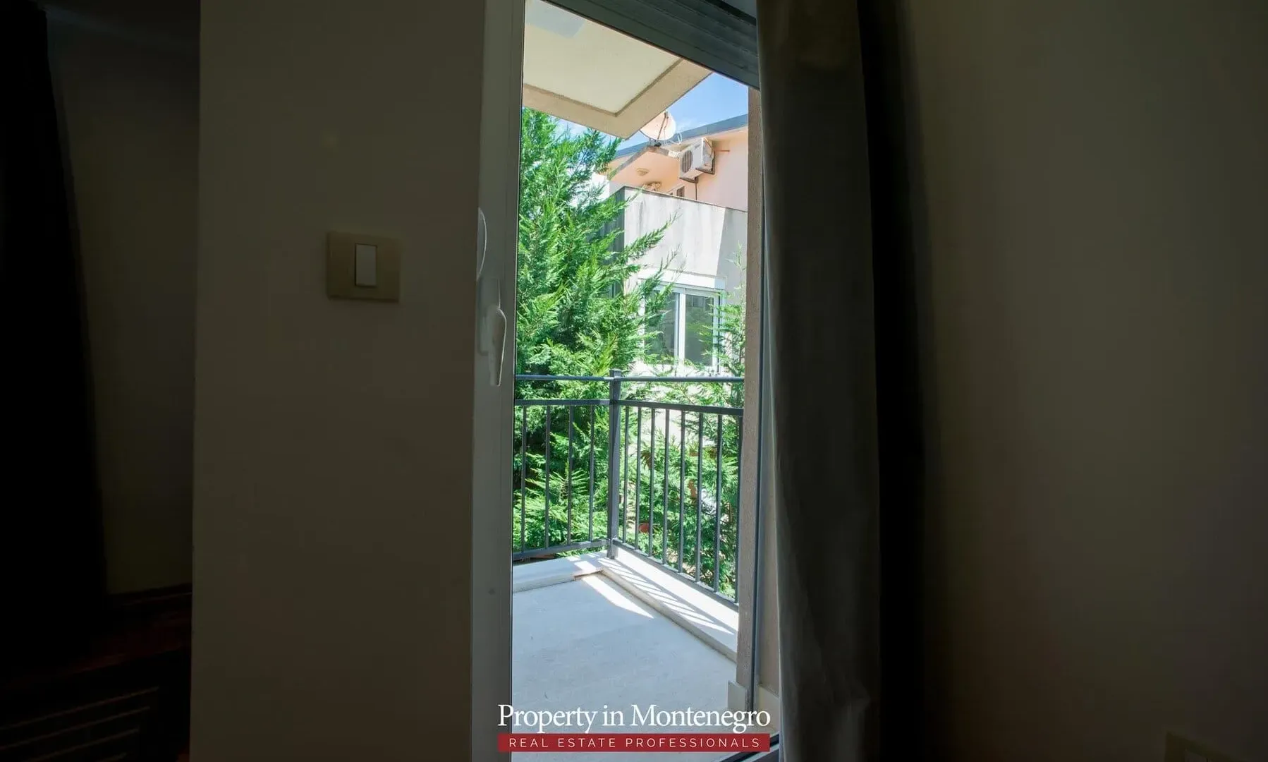 Prodaja, kuća, 350m², Stoliv, Kotor