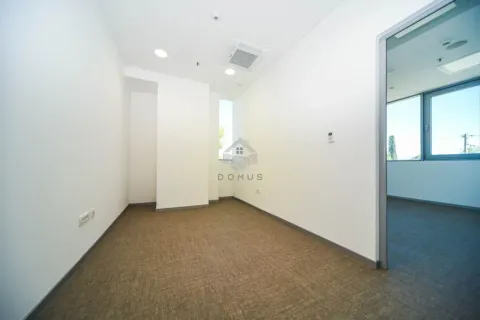 Rent, office space, 600m², Donja Gorica, Podgorica - image 2