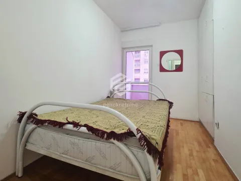 Rent, one bedroom apartment, 40m², Preko Morače, Podgorica - image 10