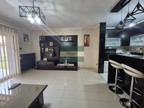 Prodaja, kuća, 136m², Jagodina, Srbija - image 2