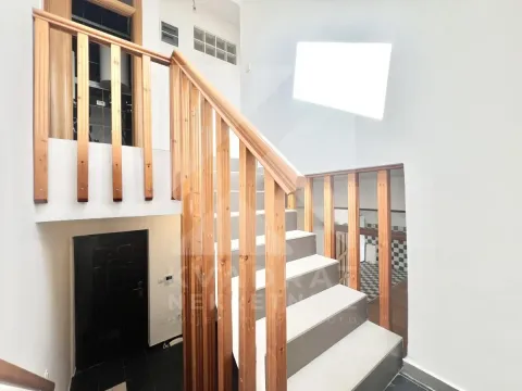 Rent, three bedroom apartment, 180m², Pobrežje, Podgorica - image 19