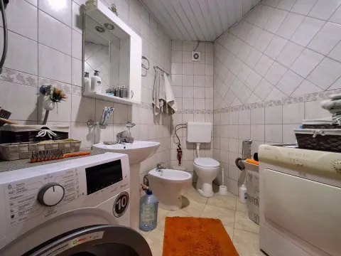 Rent, apartment, 96m², Stari Aerodrom, Podgorica - image 15