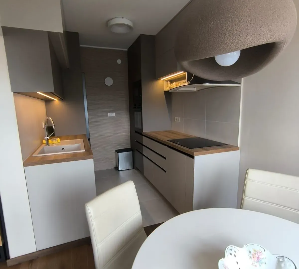 Prodaja, dvosoban stan, 75m², Preko Morače, Podgorica