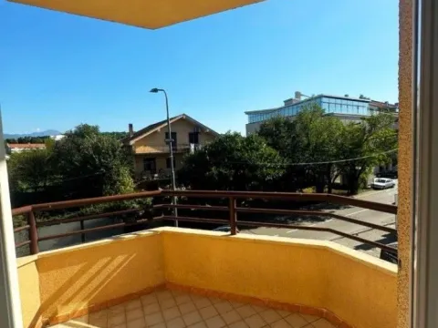 Izdavanje, stan, 55m², Momišići, Podgorica - image 5