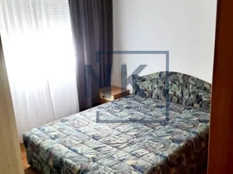 Izdavanje, trosoban stan, 103m², Blok 5, Podgorica - image 6