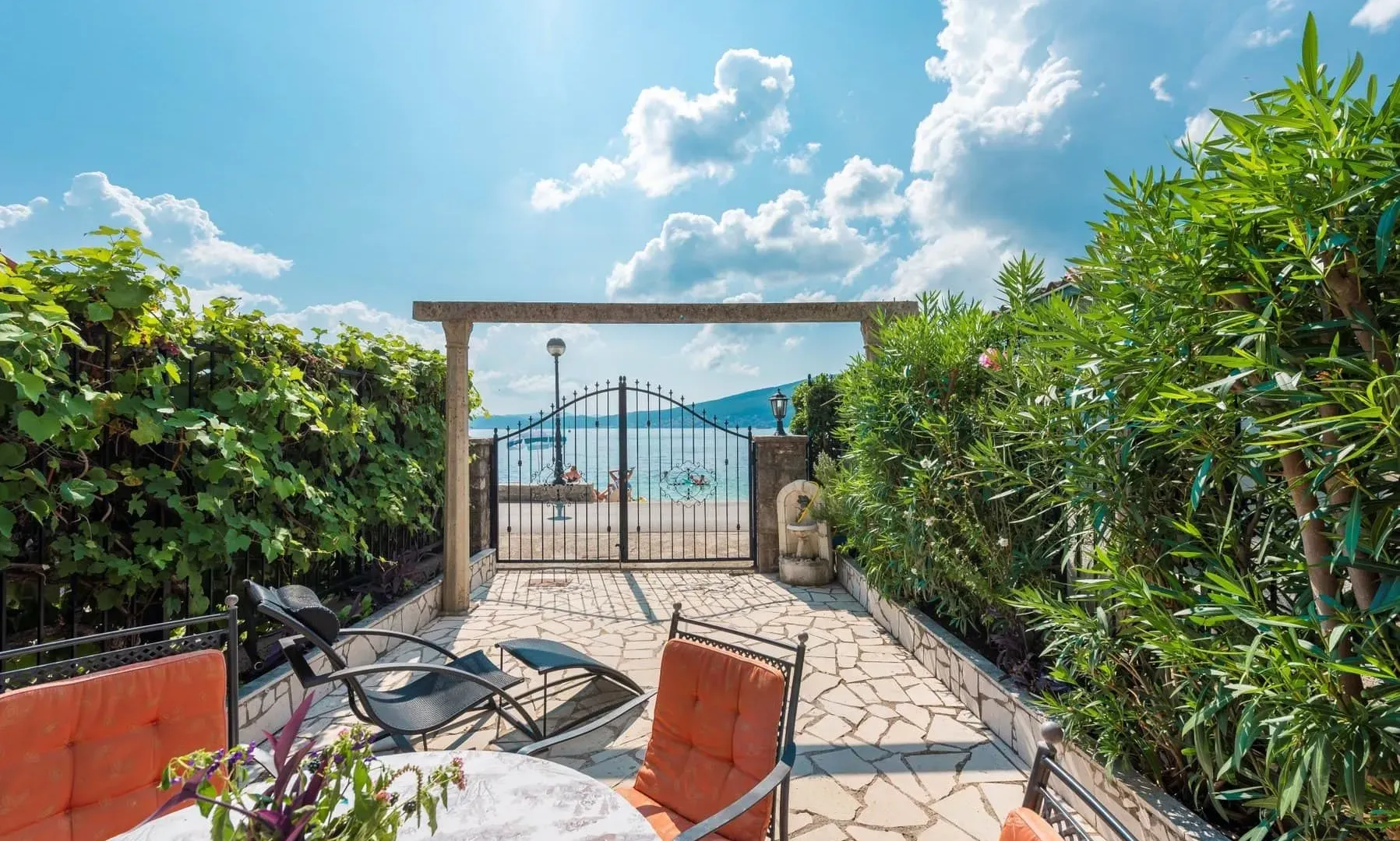Prodaja, kuća, 95m², Baošići, Herceg Novi