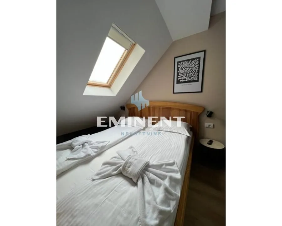 Prodaja, trosoban stan, 55m², Centar, Zlatibor