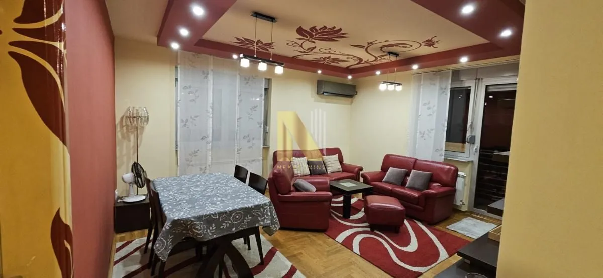 Izdavanje, četvorosoban stan, 92m², Spens, Novi Sad Sve Podlokacije