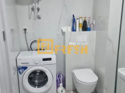 Sale, one bedroom apartment, 57m², Bečići, Budva - image 6