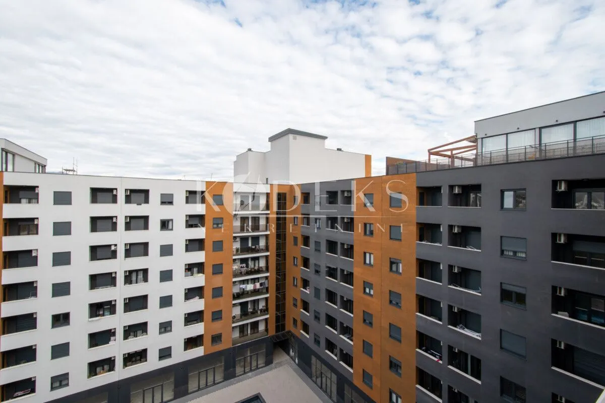 View of the facades and inner courtyard of the residential building.
