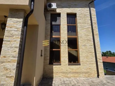 Sale, house, 400m², Sremska Kamenica, Petrovaradin - image 29