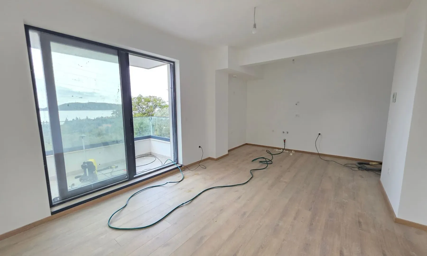 Sale, one bedroom apartment, 57m², Kamenovo, Budva