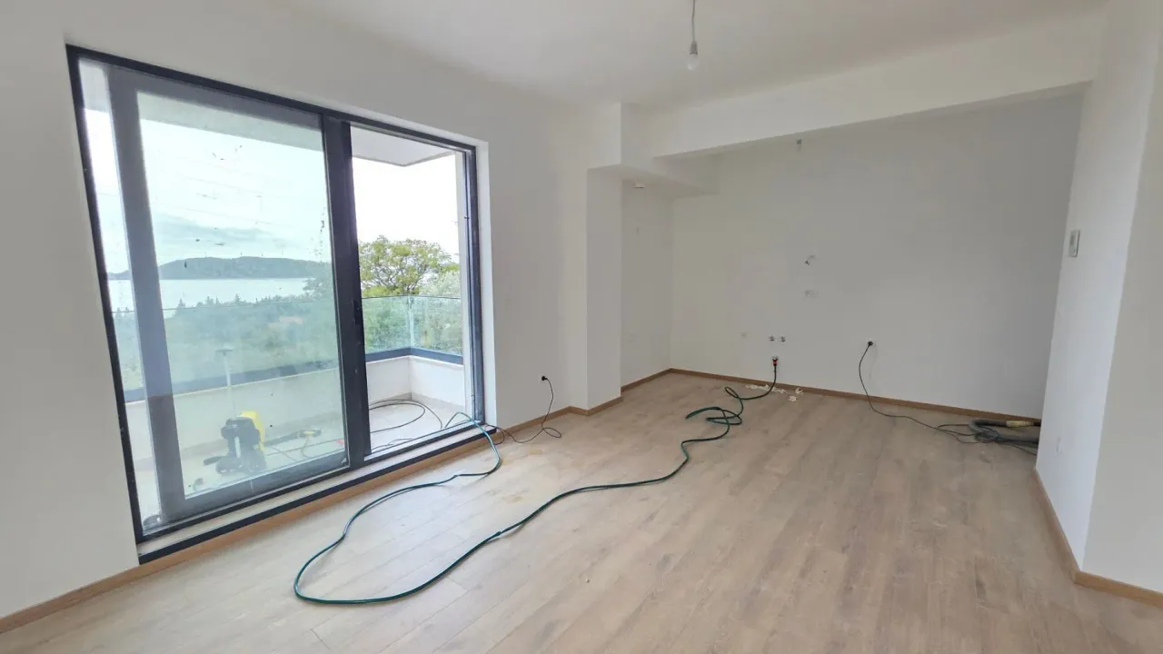 Prodaja, jednosoban stan, 57m², Kamenovo, Budva