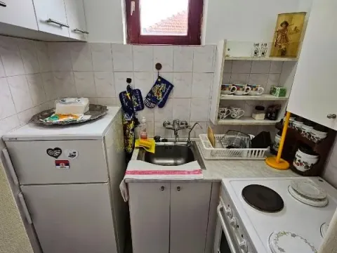 Izdavanje, jednosoban stan, 26m², Karaburma, Palilula Sve Podlokacije - image 3