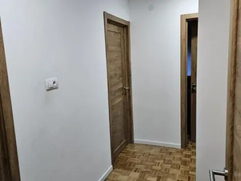 Prodaja, trosoban stan, 96m², Sajmište, Novi Sad - image 4