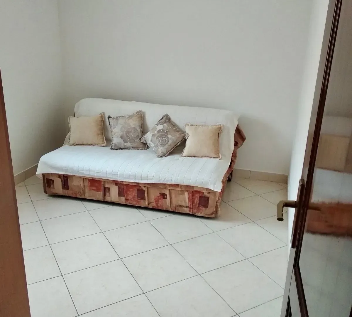 Rent, two bedroom apartment, 65m², Zeleni Pojas, Bar