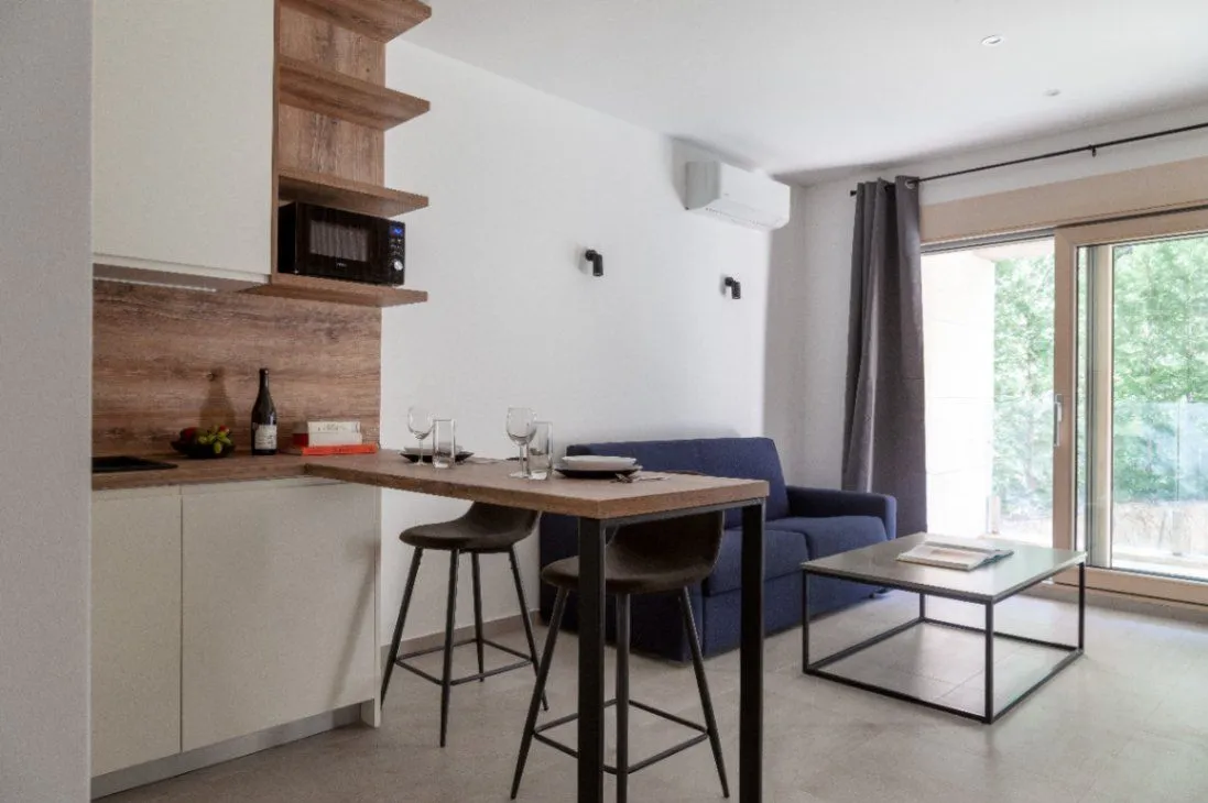 Prodaja, garsonjera, 40m², Škaljari, Kotor