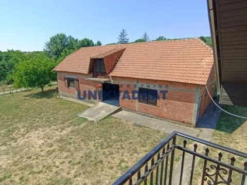 Prodaja, kuća, 280m², Centar, Topola - image 7