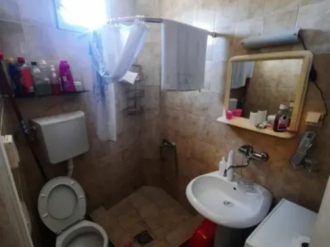 Izdavanje, jednosoban stan, 50m², Sutomore, Bar - image 3