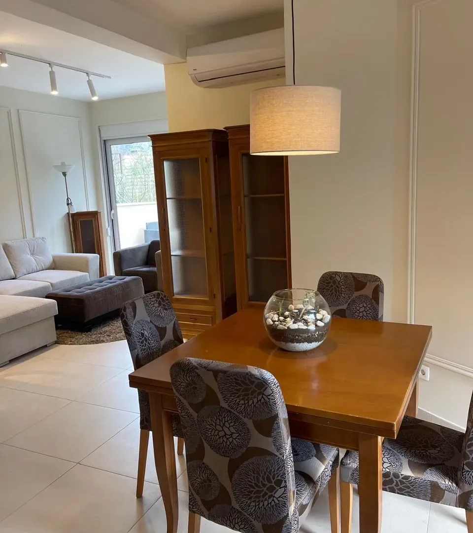 Rent, two bedroom apartment, 60m², Škaljari, Kotor