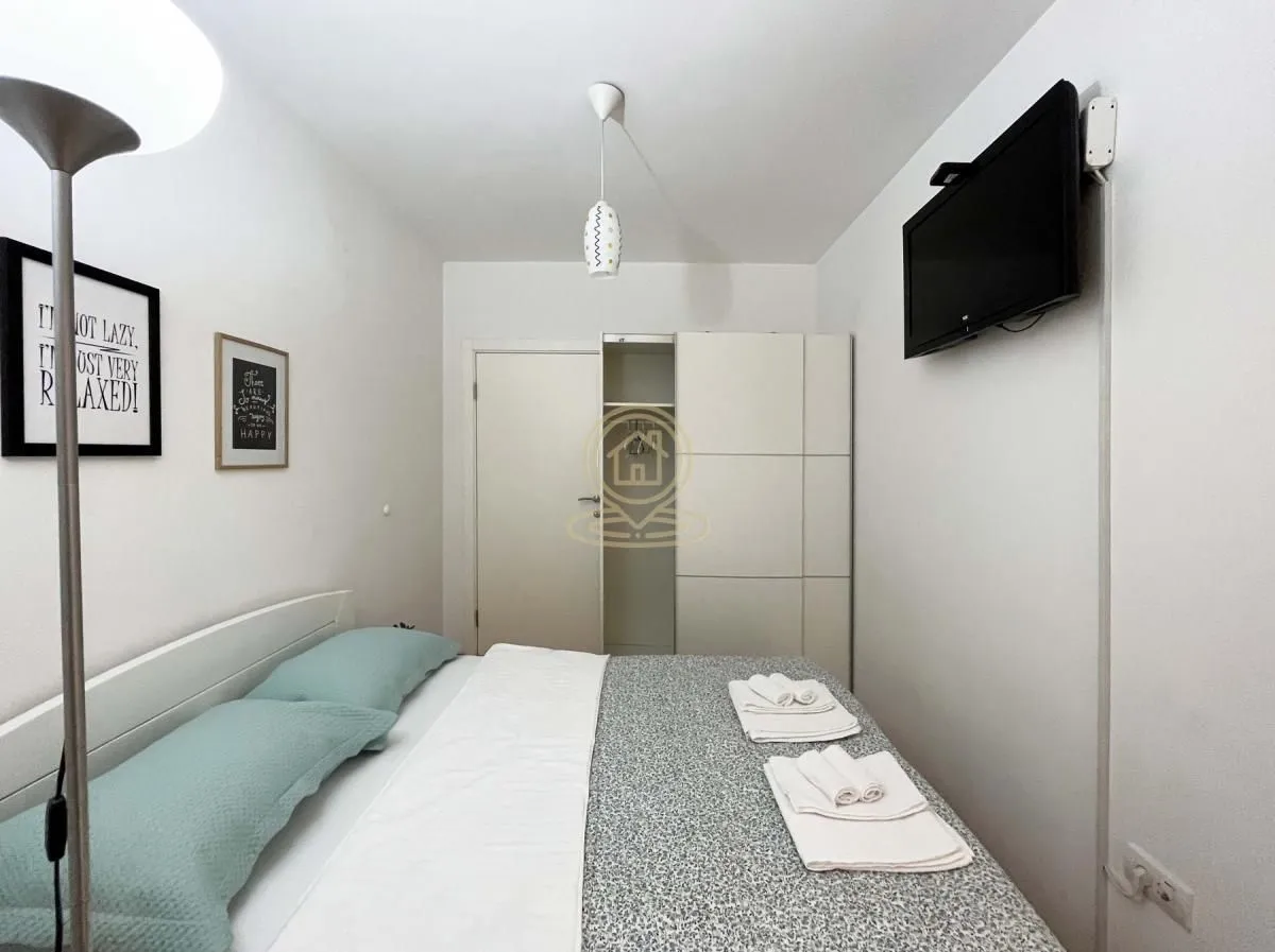 Izdavanje, dvosoban stan, 65m², Detelinara, Novi Sad Sve Podlokacije