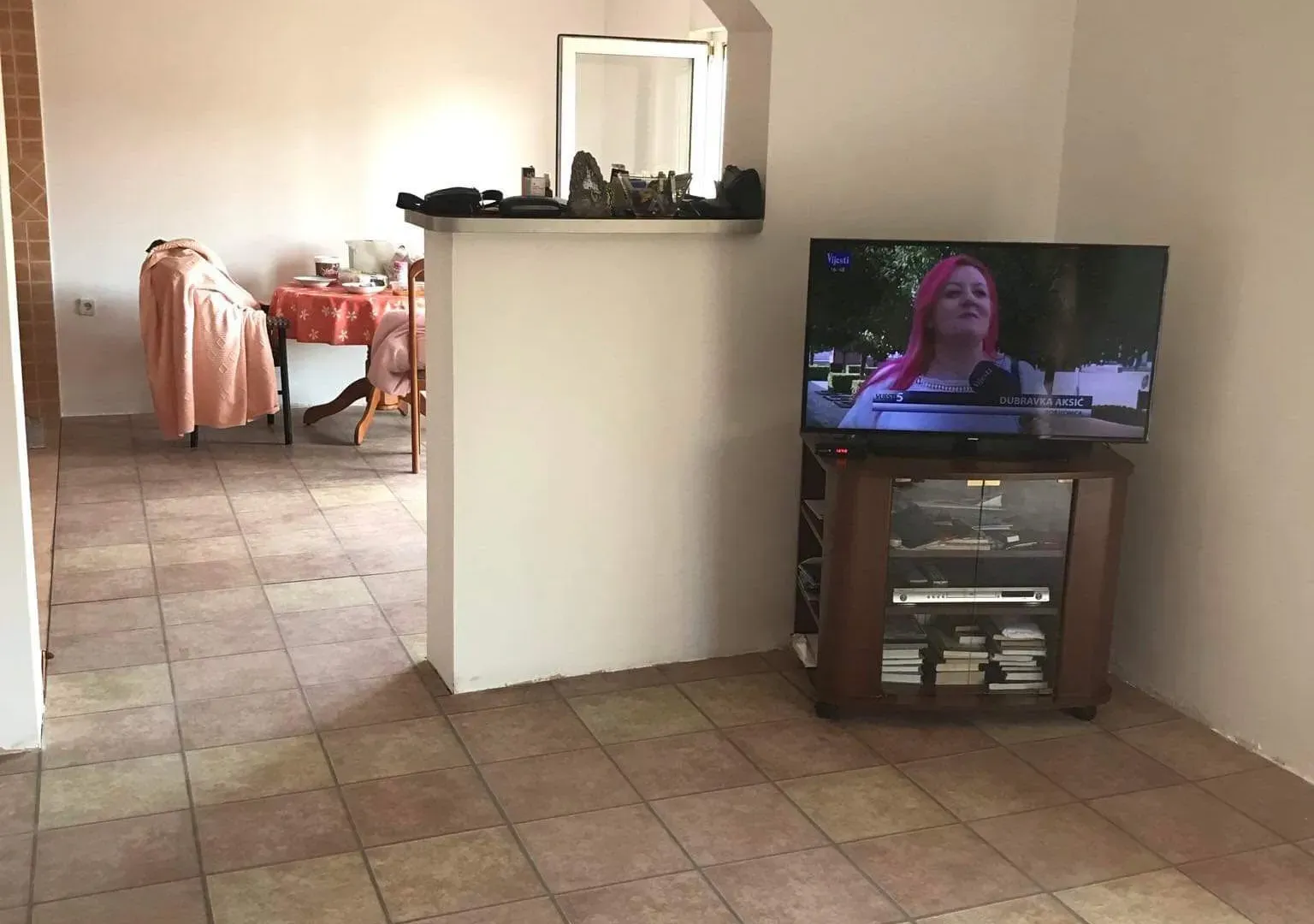 Prodaja, kuća, 300m², Podgorica, Crna Gora