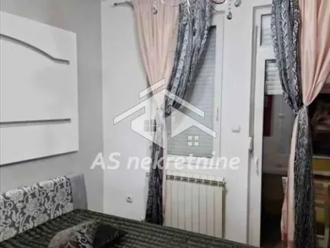 Izdavanje, dvosoban stan, 52m², Stari Grad, Beograd - image 15