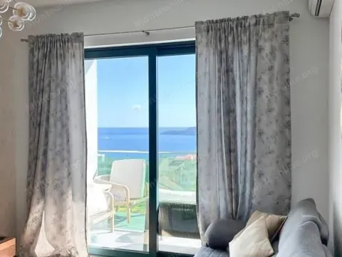 Sale, two bedroom apartment, 81m², Bečići, Budva - image 2