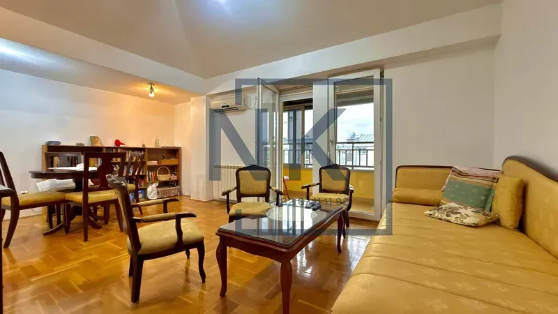 Prodaja, dvosoban stan, 74m², Blok 9, Podgorica