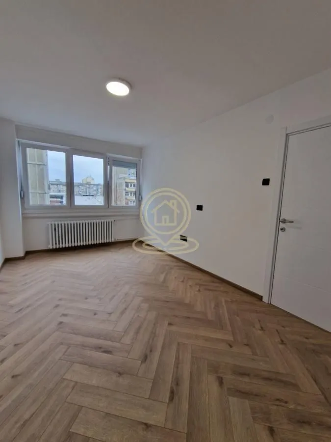 Prodaja, trosoban stan, 73m², Bulevar Oslobodjenja, Novi Sad Sve Podlokacije