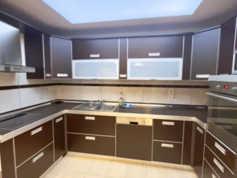 Rent, one bedroom apartment, 55m², Centar, Podgorica - image 6