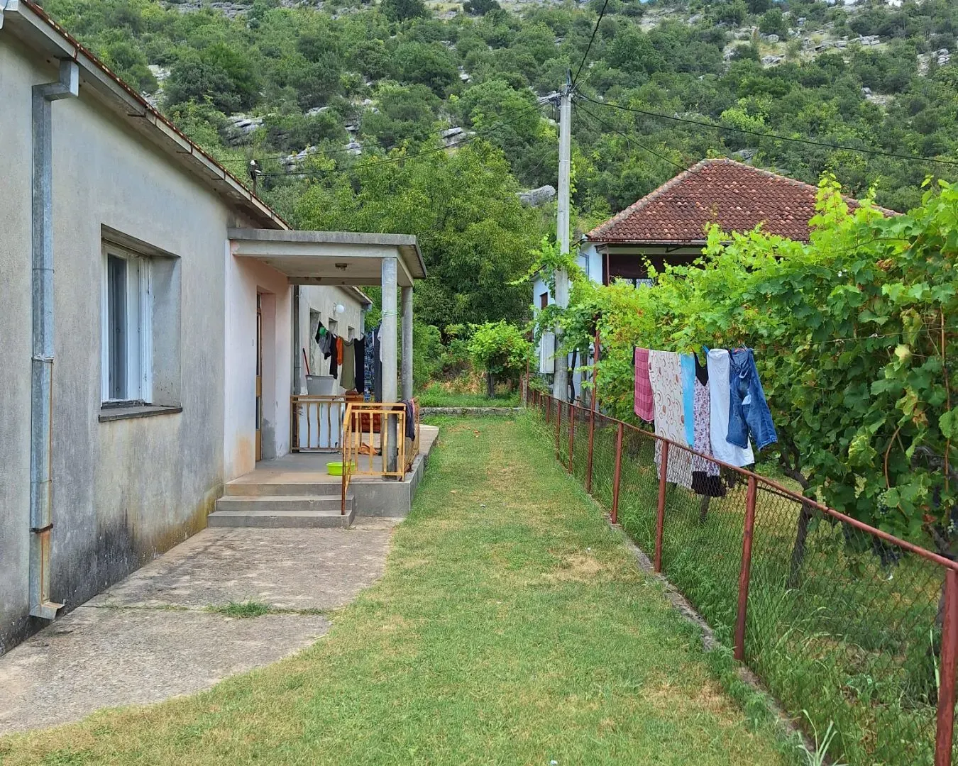 Prodaja, kuća, 115m², Podgorica, Crna Gora