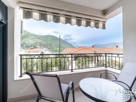 Sale, one bedroom apartment, 42m², Dobrota, Kotor - image 18