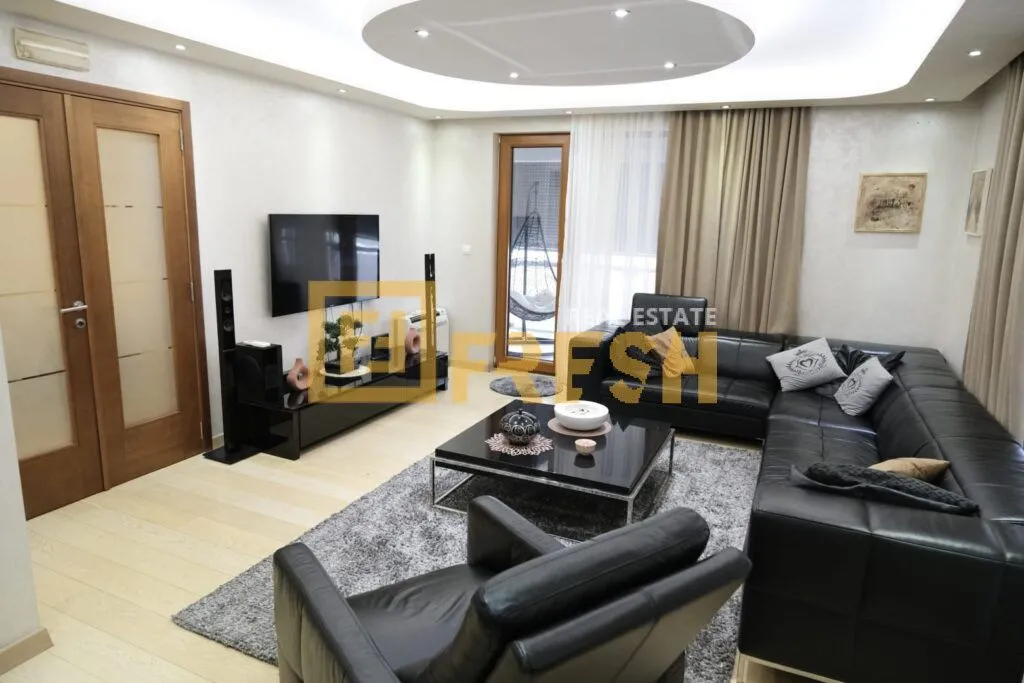 Rent, four bedroom apartment, 178m², Tološi, Podgorica