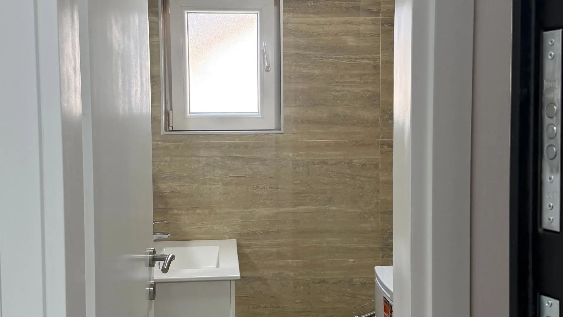 Rent, one bedroom apartment, 60m², Bjeliši, Bar