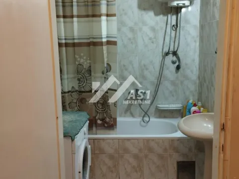 Izdavanje, jednosoban stan, 40m², Grbavica, Novi Sad Sve Podlokacije - image 14