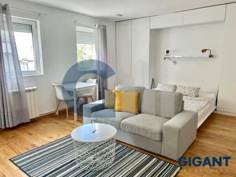 Prodaja, jednosoban stan, 35m², Kalenić Pijaca, Vračar Sve Podlokacije - image 2