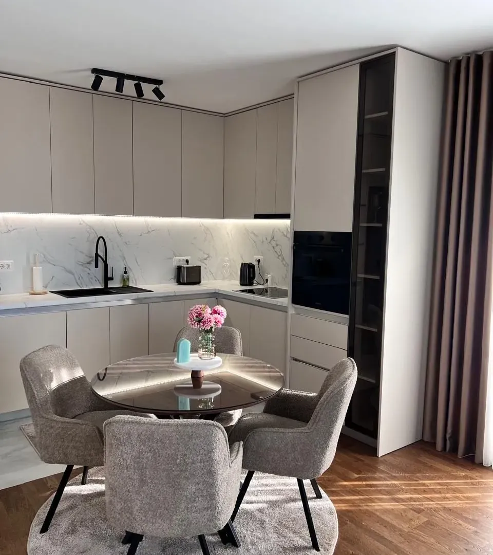 Rent, one bedroom apartment, 45m², Čeluga, Bar