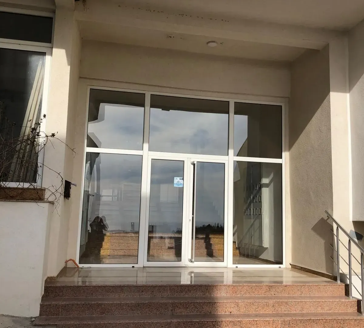 Prodaja, dvosoban stan, 100m², Pinješ, Ulcinj