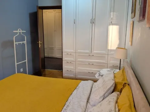 Izdavanje, trosoban stan, 93m², City Kvart, Podgorica - image 12