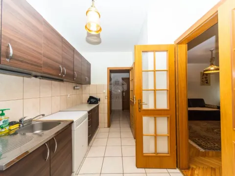 Rent, one bedroom apartment, 57m², Stari Aerodrom, Podgorica - image 5