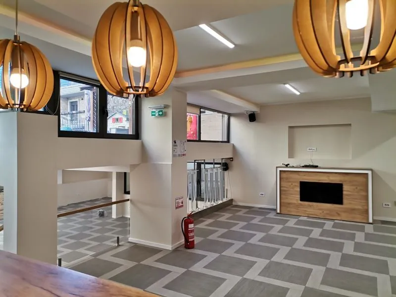 Rent, office space, 211m², Vračar Centar, Vračar Sve Podlokacije