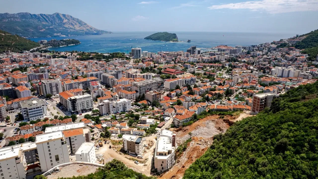 Sale, two bedroom apartment, 168m², Budva, Crna Gora