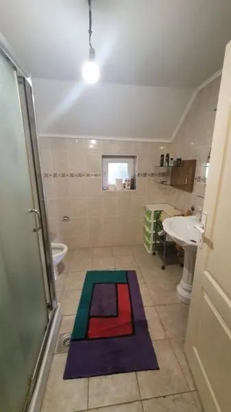 Sale, house, 168m², Kamenjar, Novi Sad Sve Podlokacije