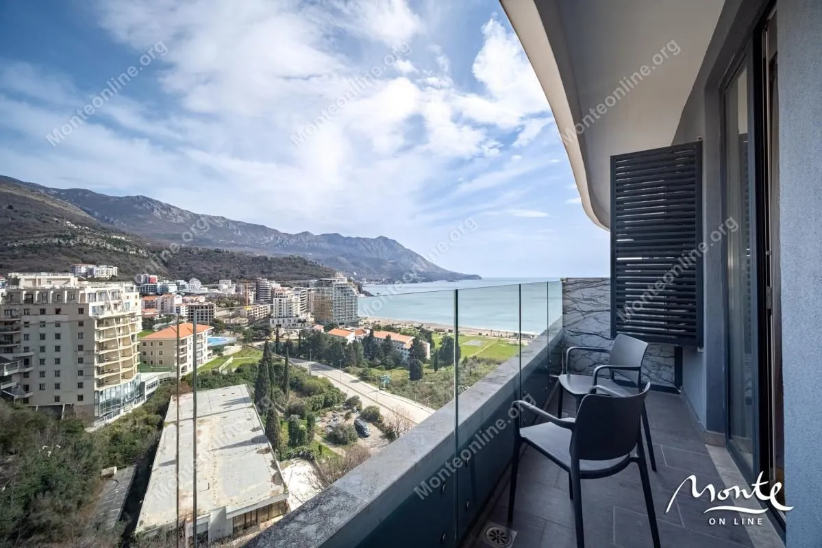Prodaja, dvosoban stan, 65m², Bečići, Budva
